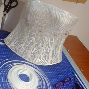 KIT Corsetto trasparente in pizzo